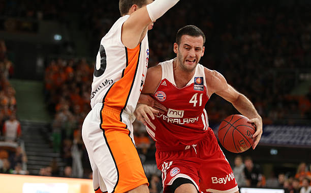 重返巅峰的 重返巅峰的