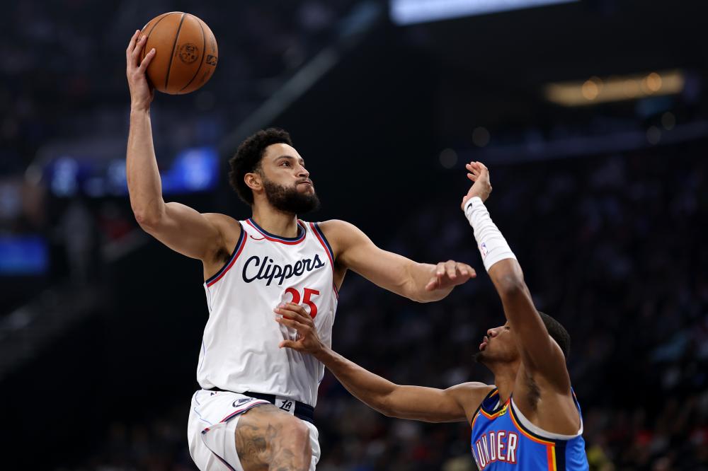 他曾短暂回 他曾短暂回