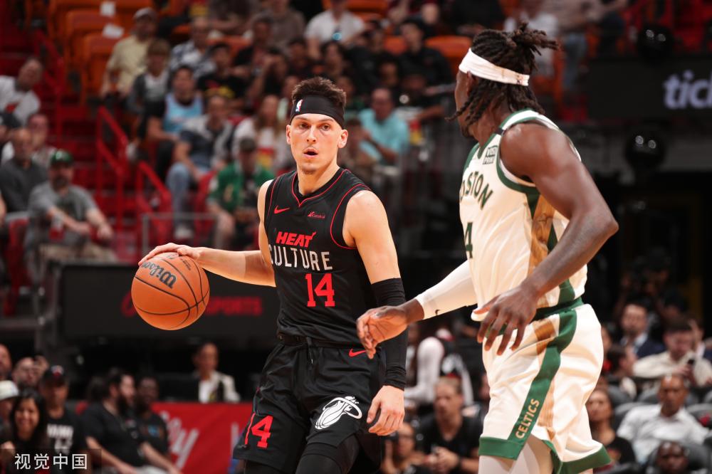 [中超]郑智出任青岛西海岸足球队主教练